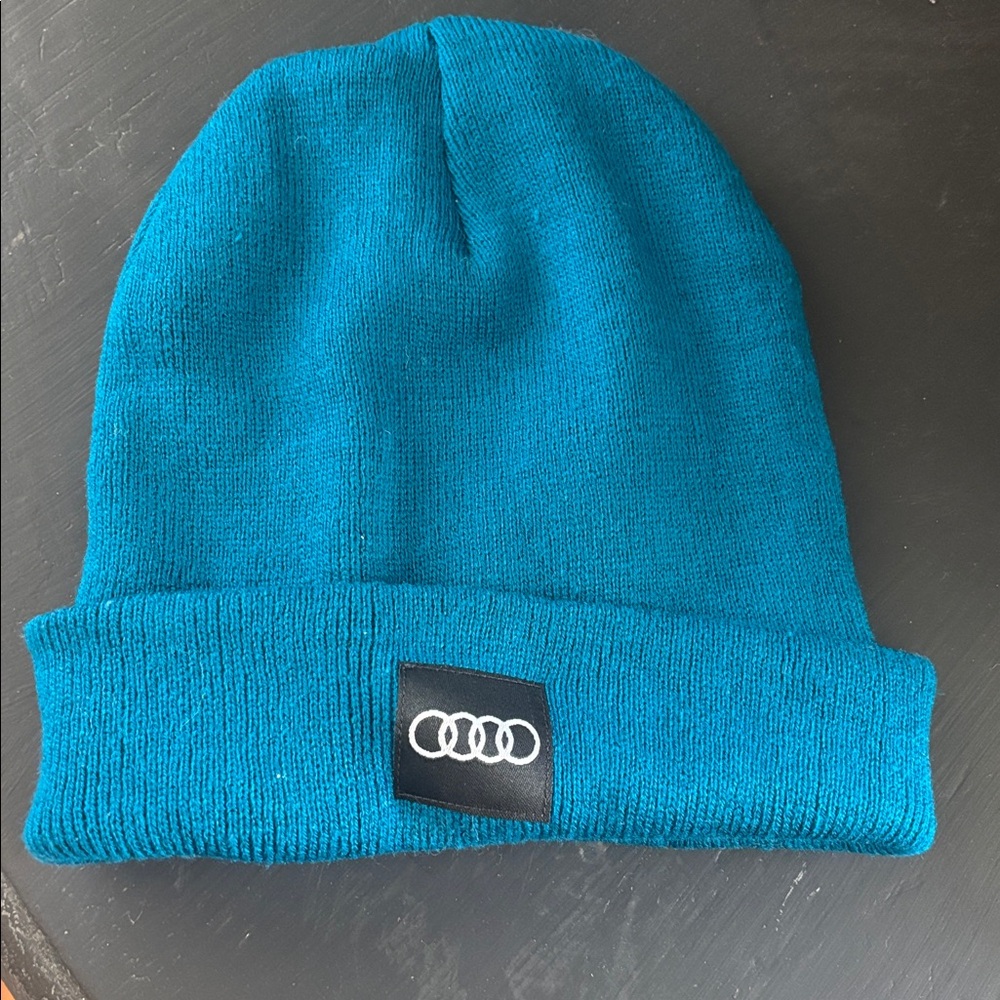 Audi Beenie